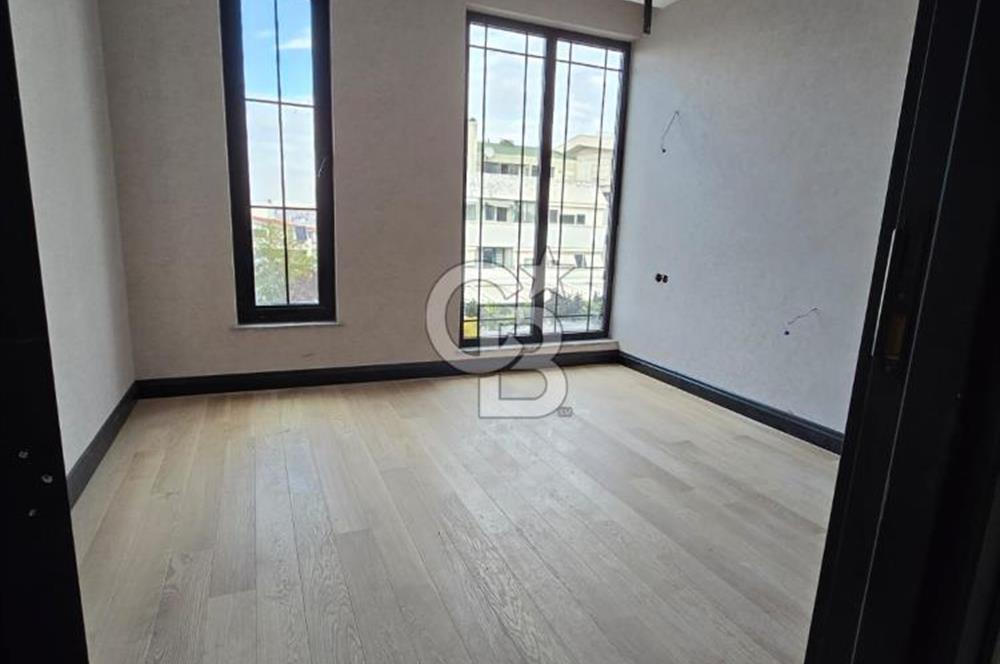 FİLİSTİN CADDESİ ÜZERİNDE YENİ BİNADA TERASLI 150 M2 3+1 KİRALIK