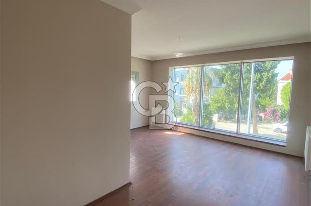 Güzelbahçe Maltepe'de 800 M2 Arsa içerisinde Kiralık Müstakil Villa