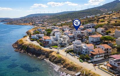 Yenifoça Petra Koyunda Satılık 4+1 Deniz Manzaralı Villa