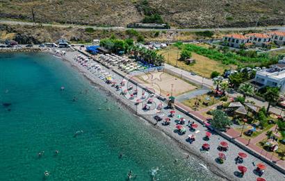 KARABURUN YENİ LİMAN'DA FULL DENİZ MANZARALI TRİPLEKS VİLLA