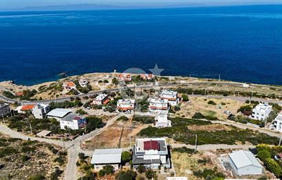 KARABURUN YENİ LİMAN'DA FULL DENİZ MANZARALI TRİPLEKS VİLLA