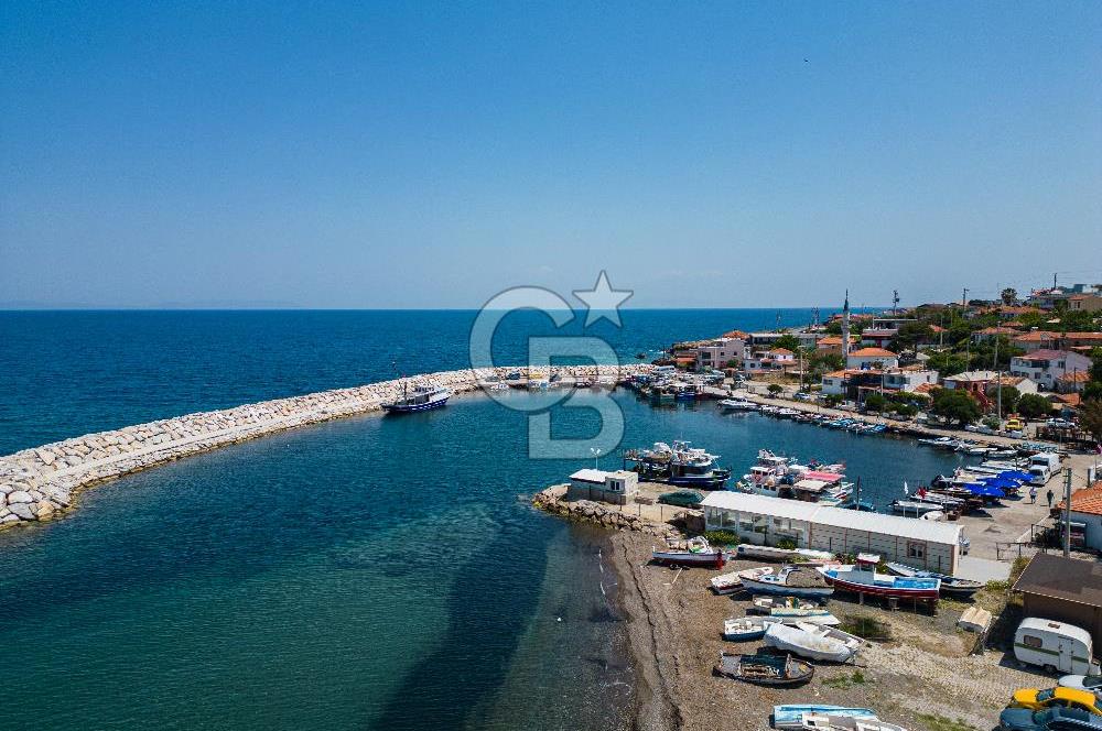 KARABURUN YENİ LİMAN'DA FULL DENİZ MANZARALI TRİPLEKS VİLLA