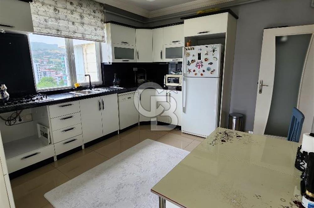 CB/PARK DEREBAHÇE IRMAK VADİ EVLERİNDE 170m² SATILIK DAİRE