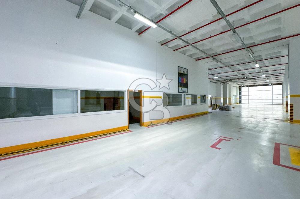 Esenyurt'ta 4.350 M² Kiralık Düz Giriş Depo