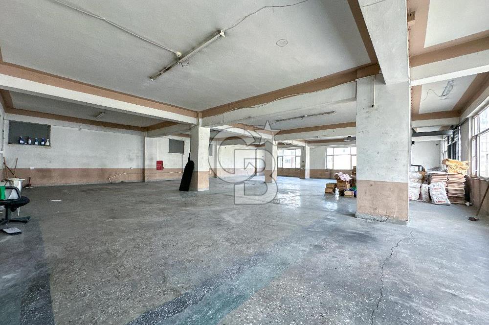 Güngören Sanayi Mah. 1.880m² Kiralık İskanlı Komple Bina