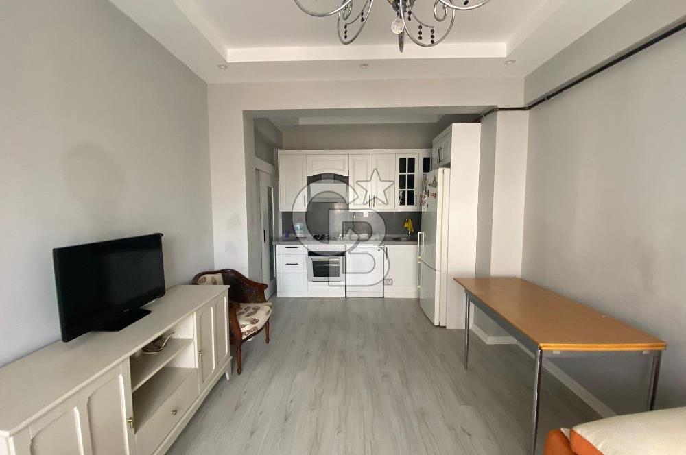 YENİ FOÇA'DA EŞYALI 2+1 KİRALIK DAİRE