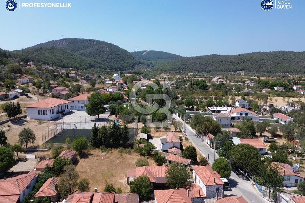 İzmir Urla Uzunkuyu Köyiçi'nde Satılık Taş Evler