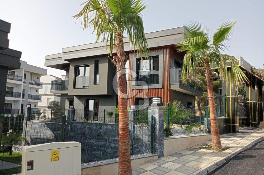 Kuşadası Satılık Müstakil Villa 