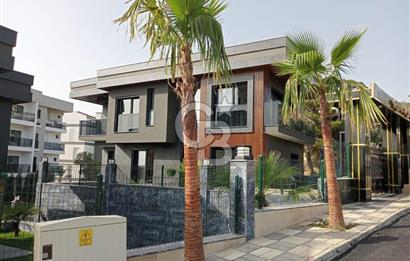 Kuşadası Satılık Müstakil Villa 