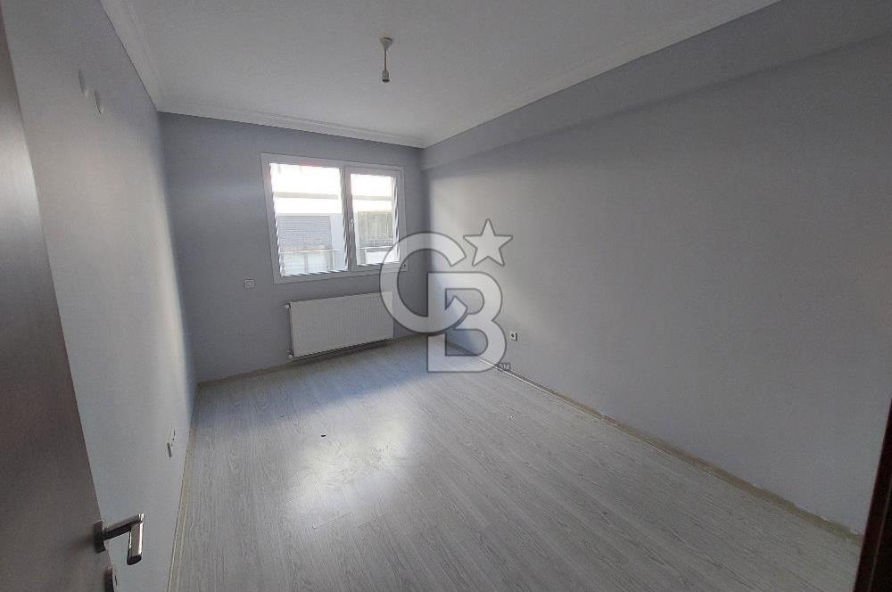 Karşıyaka Örnekköyde Kiralık 3+1 Arakat, Kombili, Çift banyolu Daire