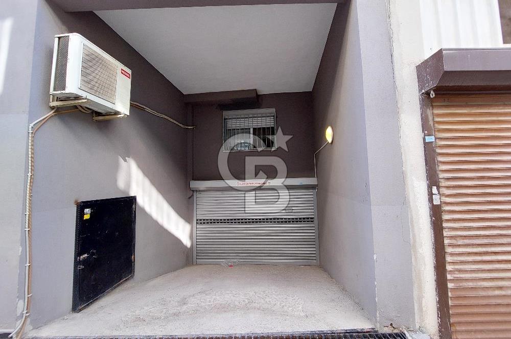 Karşıyaka Örnekköyde Kiralık 3+1 Arakat, Kombili, Çift banyolu Daire