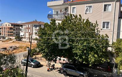 BALIKESİ,AYVALIK SARIMSAKLIDA DENİZ MANZARALI SATILIK 2+1 DAİRE