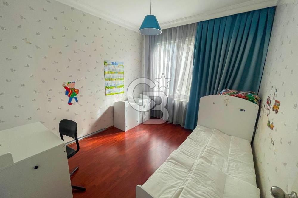 EMİN ALİ PAŞA Caddesinde SATILIK  3+1  ARA KAT DAİRE