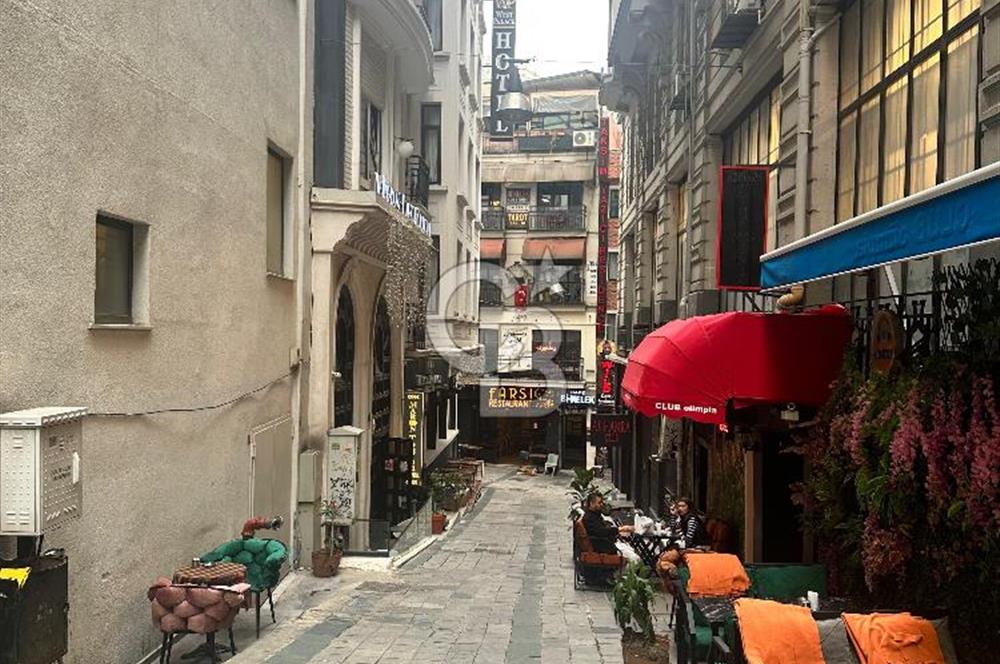 Taksim Beyoğlu Komple Satılık Bina 