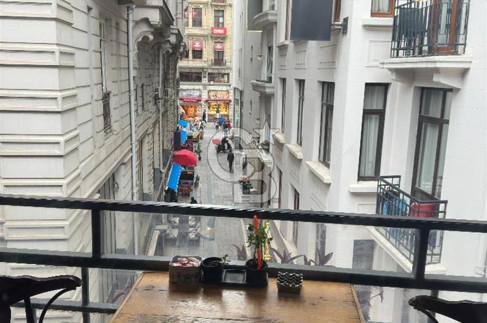 Taksim Beyoğlu Komple Satılık Bina 