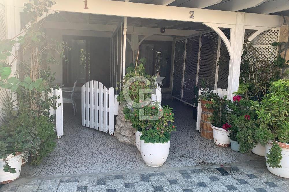 Muğla Ula Akyaka’da Sahile Sıfır Satılık Restoran ve 6 Odalı Butik Otel 