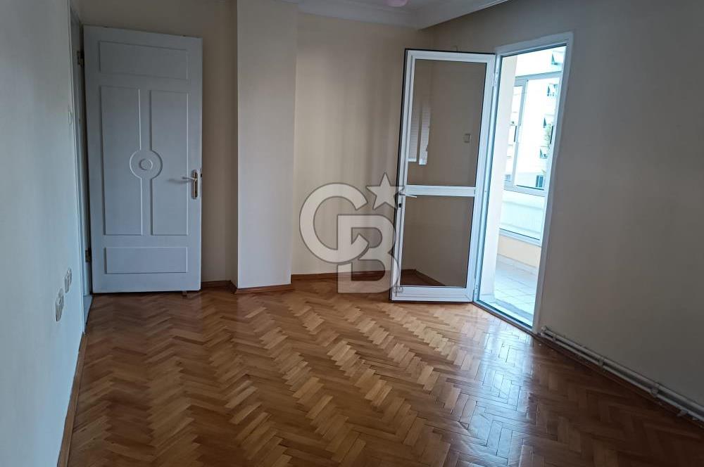 KARŞIYAKA ÖRNEKKÖY MUHTEŞEM KONUM SATILIK 3+1 DAİRE