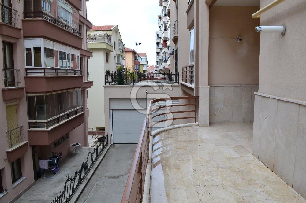 ÇANKAYA CEVİZLİDERE KONYA YOLU KENARI SATILIK 3+1 ÇİFT BANYO DAİRE