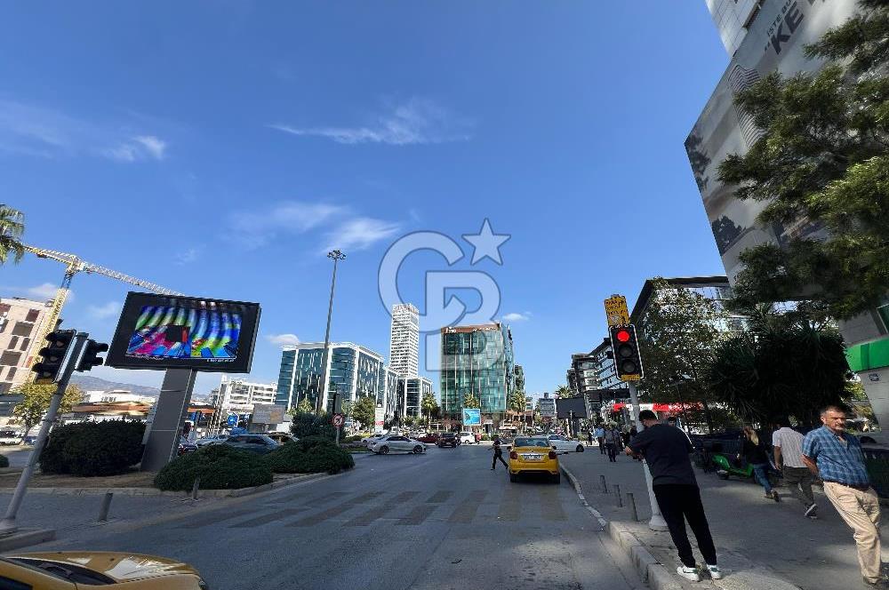 İzmir Bayraklı Martı Tower Satılık Ofis