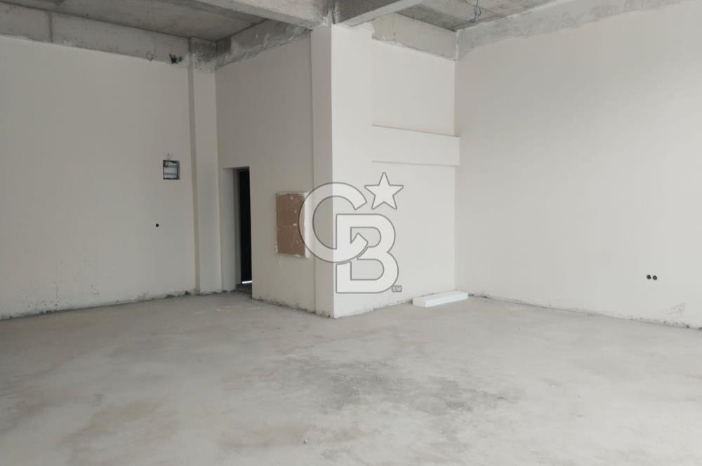 OMNİA ULUKENT EVLERİNDE KİRALIK 80 M2 DÜKKAN