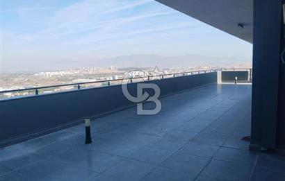 ULUKENT NİRVANA SUİTS'DE SATILIK 5+1 PENTHOUSE