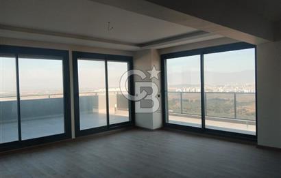 ULUKENT NİRVANA SUİTS'DE SATILIK 5+1 PENTHOUSE