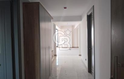 ULUKENT NİRVANA SUİTS'DE SATILIK 5+1 PENTHOUSE