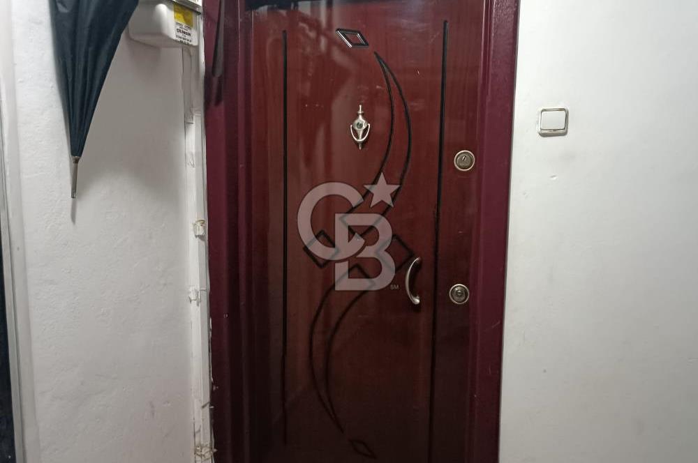 KARŞIYAKA BAHÇELİEVLER DE KÖŞE KONUM SATILIK 3+1 DAİRE