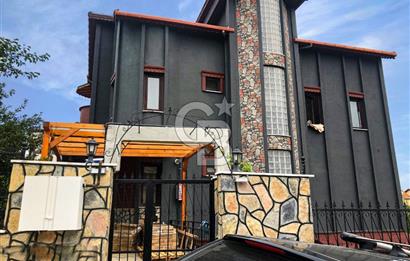 Arnavutköy de havuzlu  lüks villa Osmanlı konakları sitesi