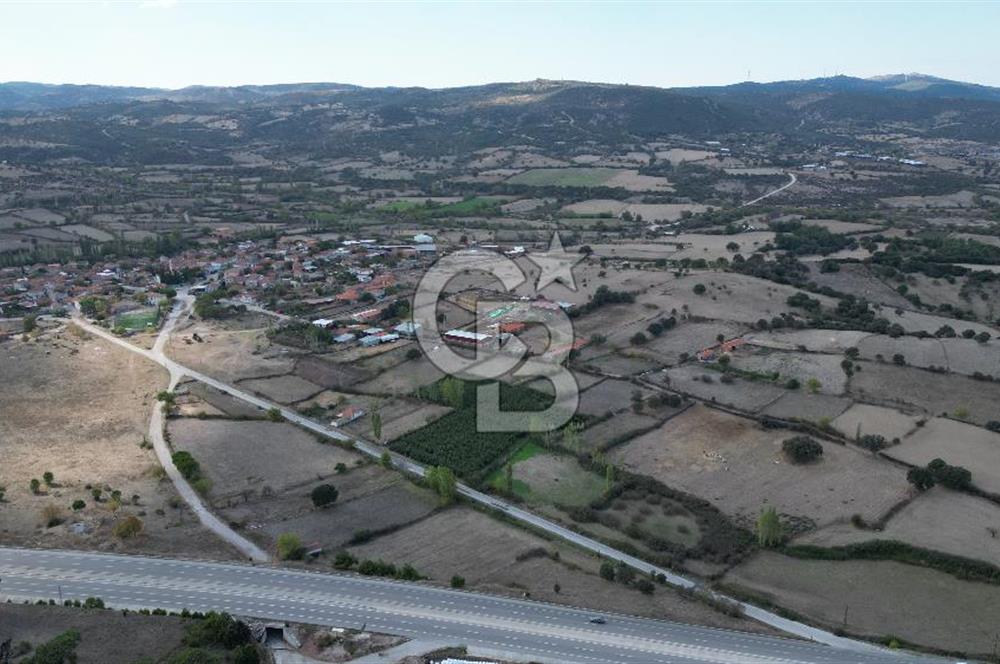 ÇANAKKALE EZİNE'DE ANAYOLA YAKIN 623 m²﻿ SATILIK ARSA VE KÖY EVİ