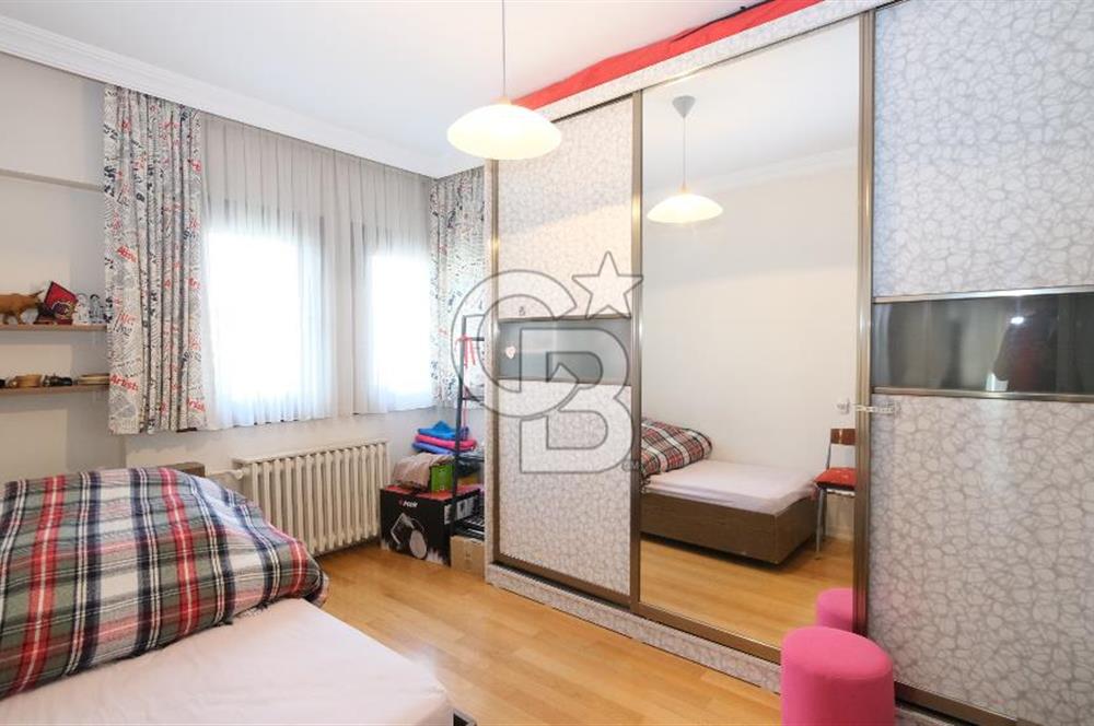 SÖĞÜTÖZÜ'NDE SÖĞÜTÖZÜ APARTMANI SATILIK 4+1 SATILIK DAİRE