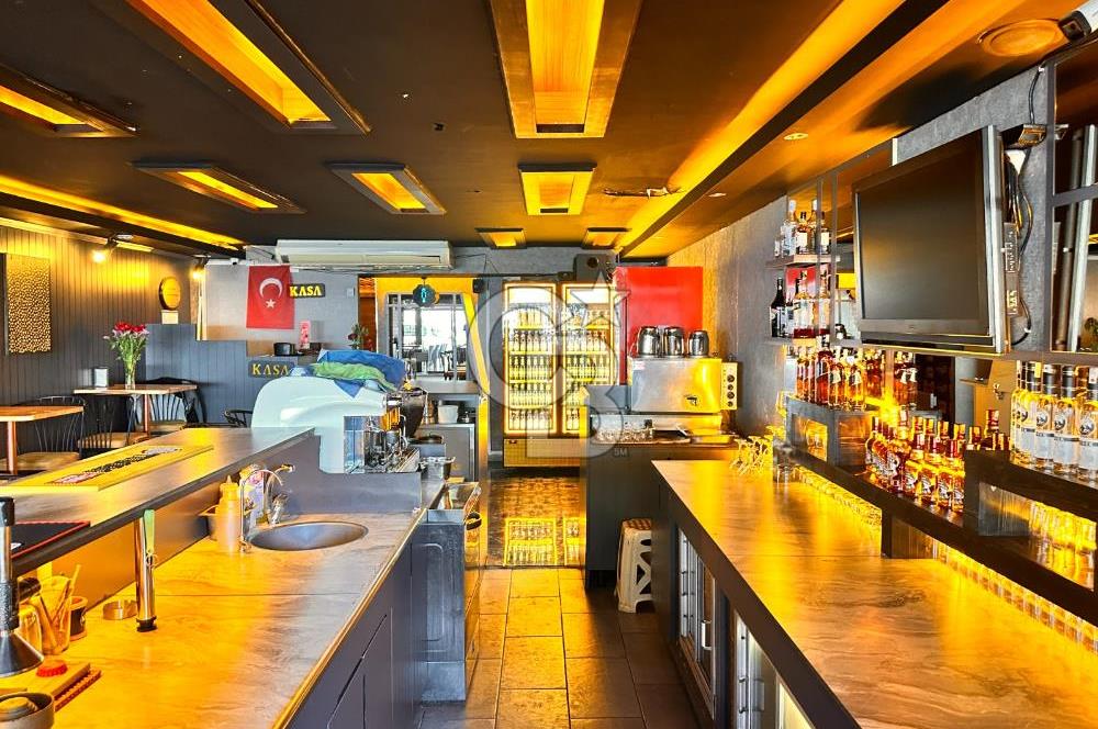 ALSANCAK KORDON'UN KALBİNDE TURİZM RUHSATLI ALKOLLÜ RESTORAN