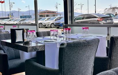 ALSANCAK KORDON'UN KALBİNDE TURİZM RUHSATLI ALKOLLÜ RESTORAN