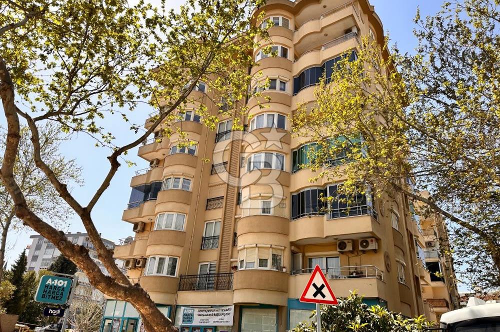 MERKEZİ KONUMDA OTOPARKLI 4+1 SATILIK DAİRE HEMEN TAŞINILABİLİR