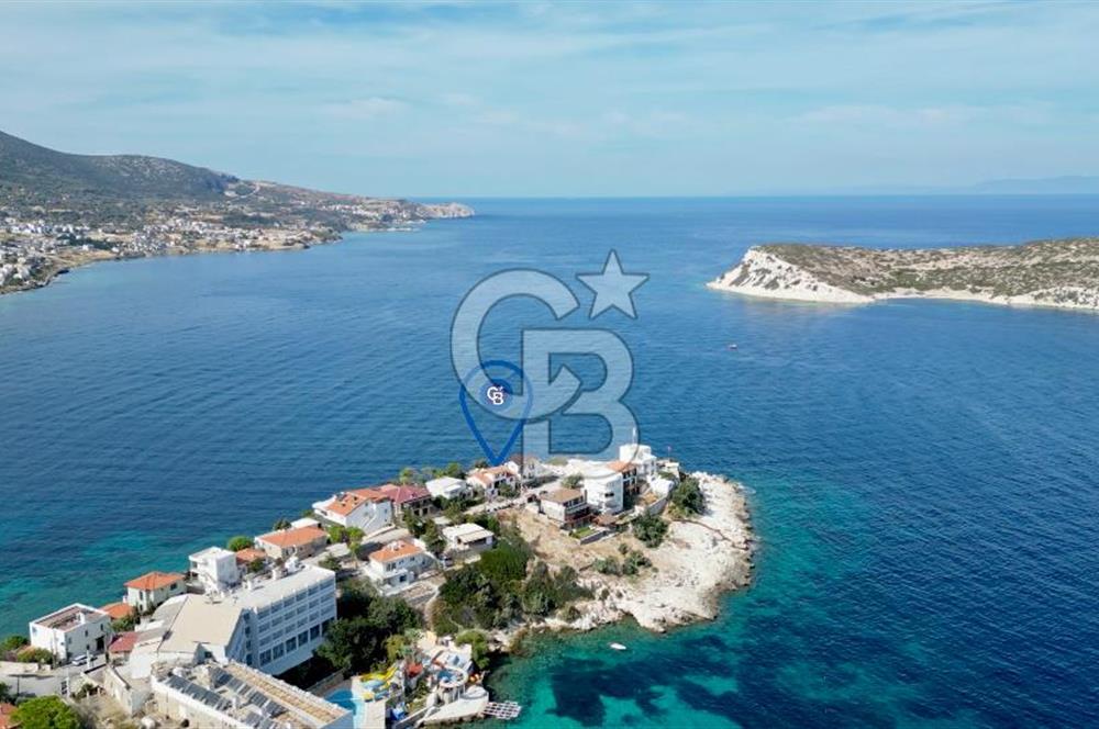 KARABURUN İSKELEDE DENİZE SIFIR 5+2 SATILIK MÜSTAKİL TRİPLEKS EV