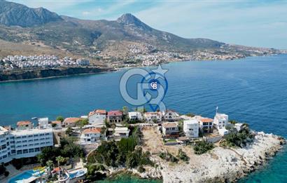 KARABURUN İSKELEDE DENİZE SIFIR 5+2 SATILIK MÜSTAKİL TRİPLEKS EV