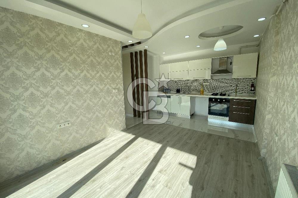 KOCAELİ KARTEPE'DE HAVUZLU SİTE İÇERİSİNDE 2+1 KİRALIK DAİRE