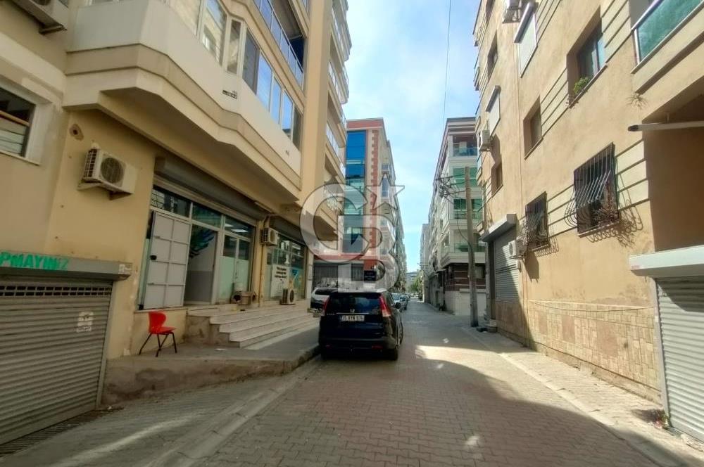 Karşıyaka Yalı Mahallesi'nde İzban Yakını 2+1Satılık  Daire