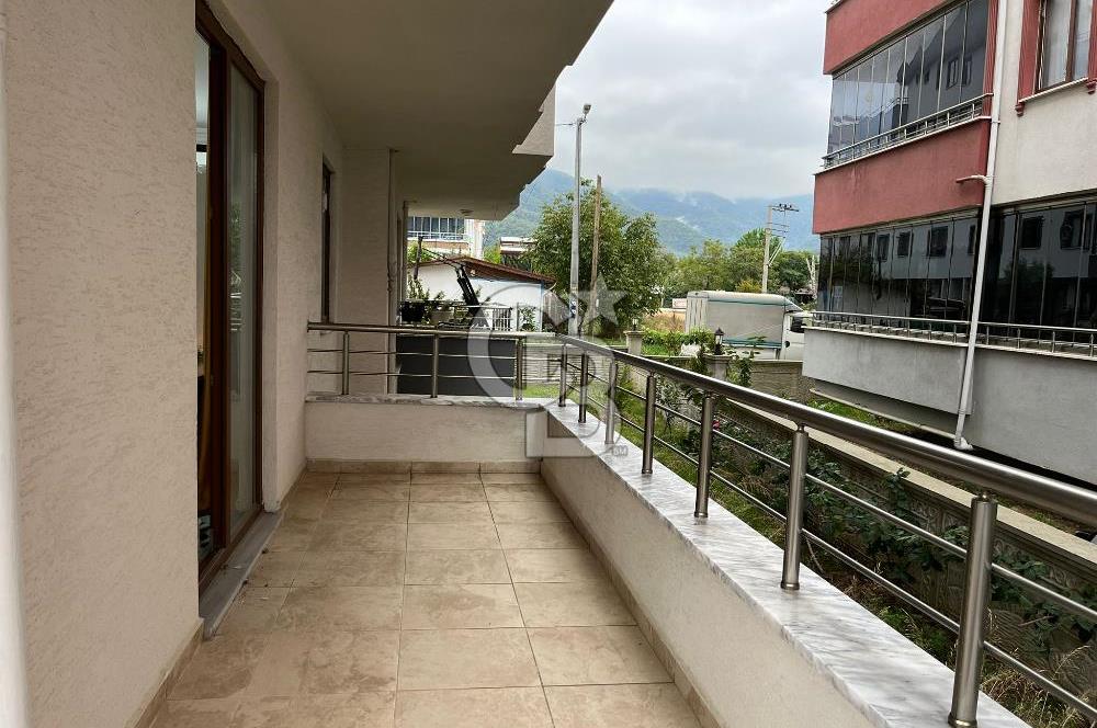 YALOVA ÇINARCIK YÜKSEK GİRİŞ DENİZE ÇOK YAKIN. SATILIK DAİRE 2+1