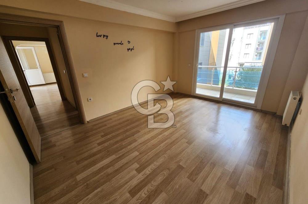 MENEMEN UĞURMUMCU İZBAN HASTANE YAKINI ARA KAT 3+1 SATILIK DAİRE