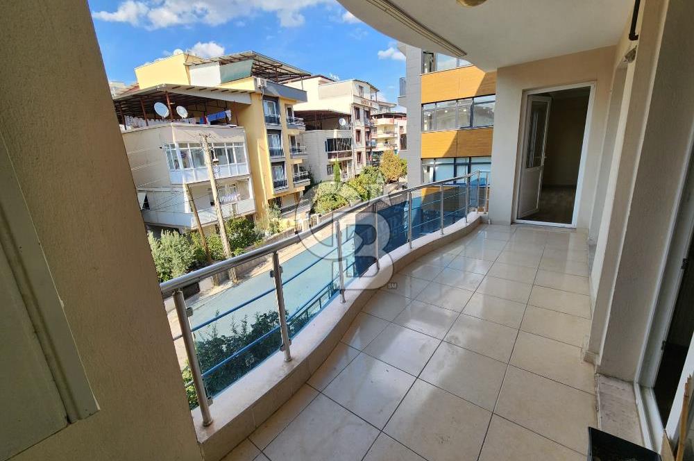 MENEMEN UĞURMUMCU İZBAN HASTANE YAKINI ARA KAT 3+1 SATILIK DAİRE