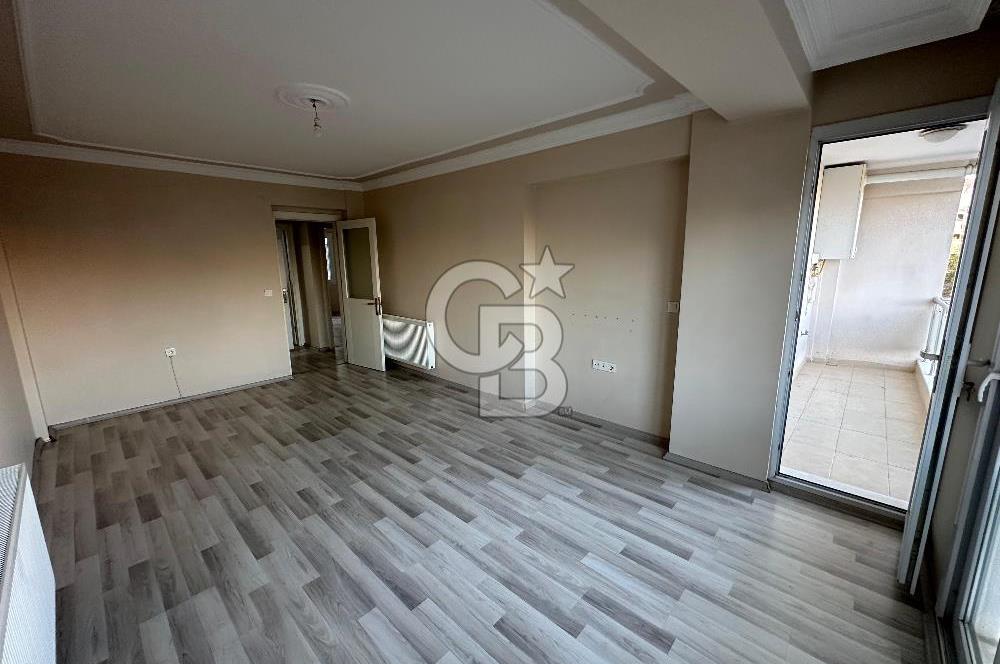 KARŞIYAKA ŞEMİKLER MERKEZ'DE 120 M2 2+1 KİRALIK FERAH DAİRE