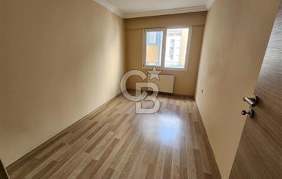 MENEMEN UĞURMUMCU İZBAN HASTANE YAKINI ARA KAT 3+1 SATILIK DAİRE