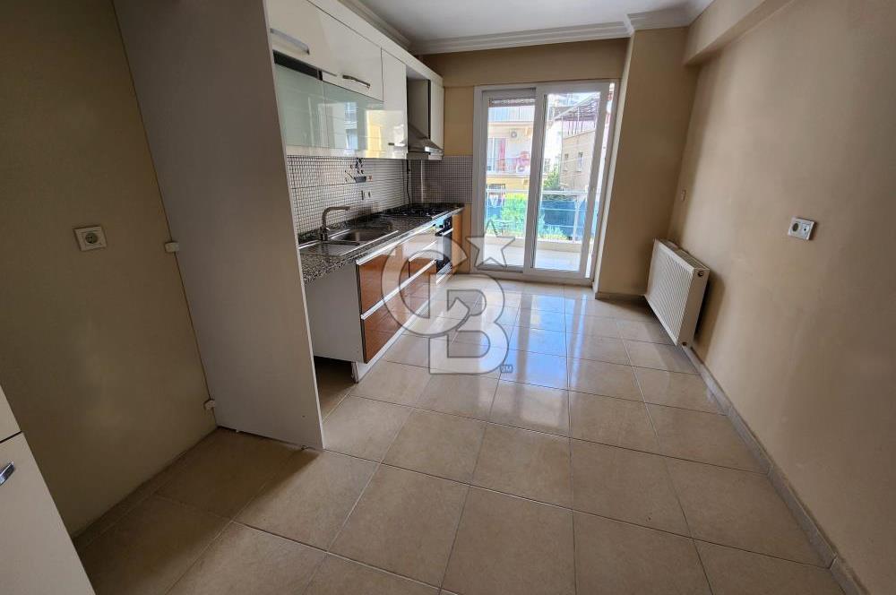 MENEMEN UĞURMUMCU İZBAN HASTANE YAKINI ARA KAT 3+1 SATILIK DAİRE