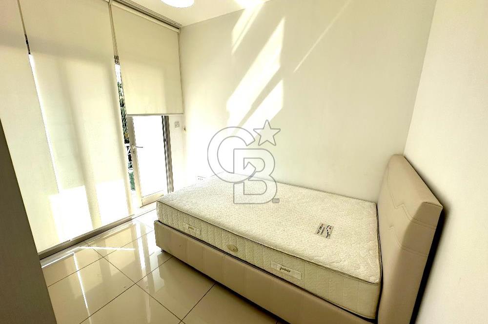 Girne Merkez Doğa ve Dağ Manzaralı Full Eşyalı Kiralık 3+1 Daire