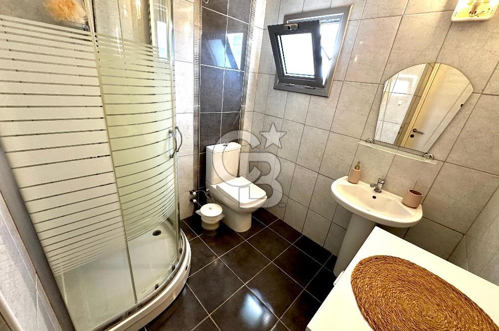 Girne Merkez Doğa ve Dağ Manzaralı Full Eşyalı Kiralık 3+1 Daire