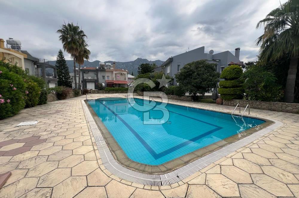 Girne Bölgesinde Denize Yürüme Mesafesinde Kiralık 3+1 Eşyalı Villa !