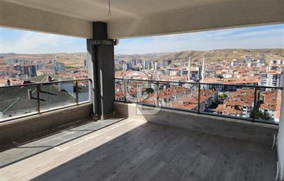 PROTOKOL YOLU ÜZERİNDE , SİTE İÇİ SIFIR 4+1 SATILIK DAİRE