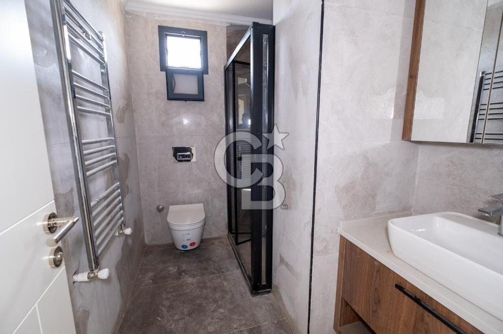 MENDERES CADDE ÜZERİNDE SIFIR 2+1 DAİRE