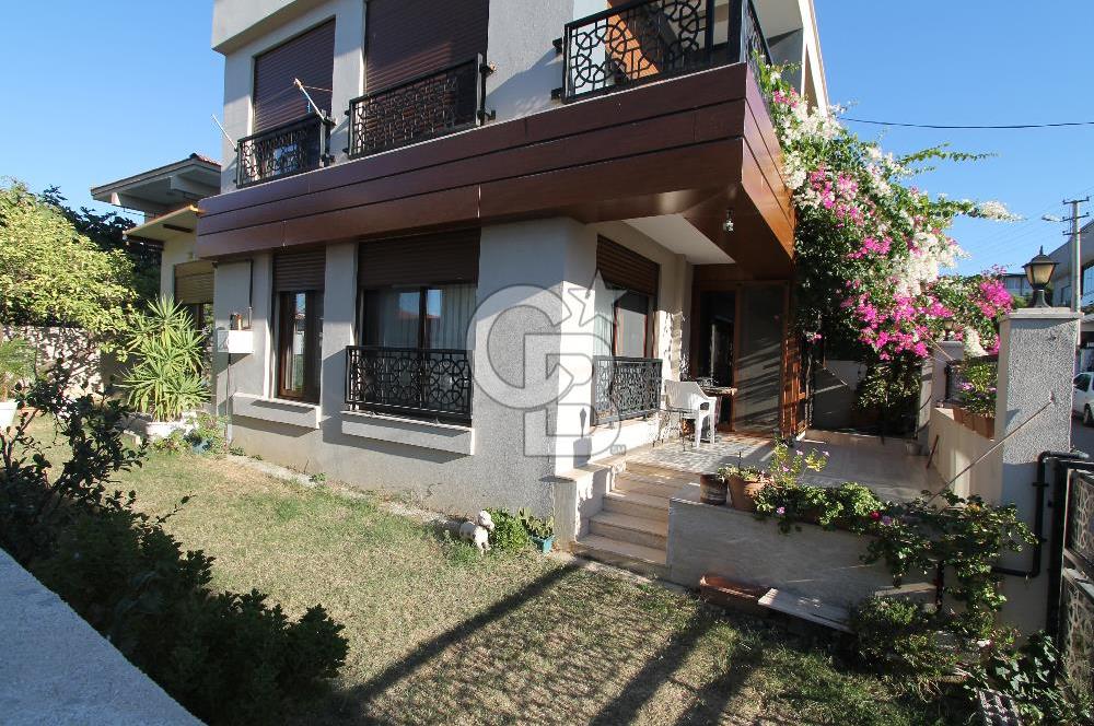 İzmir Güzelbahçe ‘de Satılık Villa Özel okullar bölgesinde